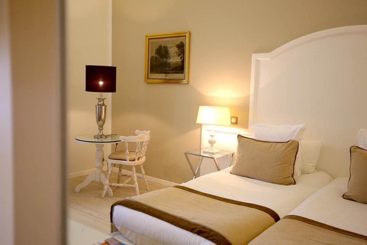Royal Bon Repos